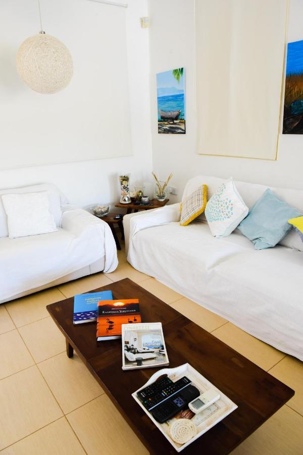 Riverland Beach Villa 普罗塔拉斯 外观 照片