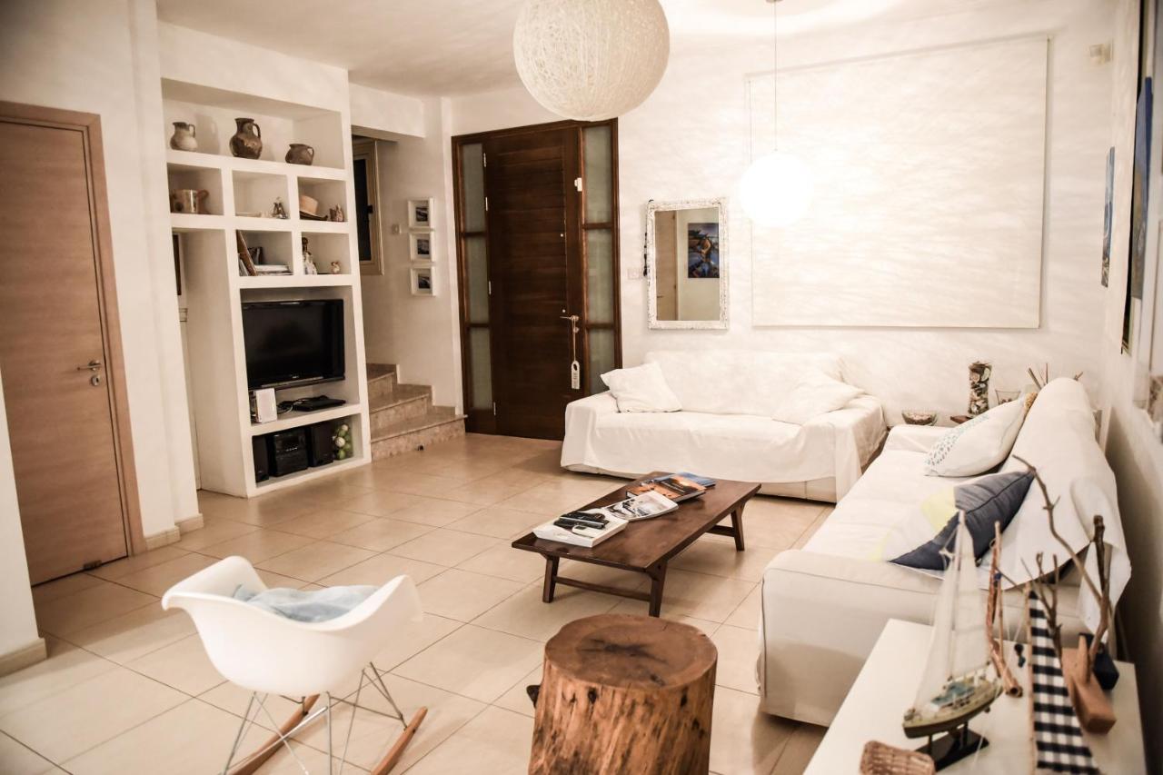 Riverland Beach Villa 普罗塔拉斯 外观 照片