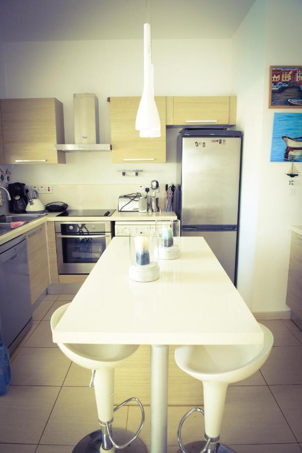 Riverland Beach Villa 普罗塔拉斯 外观 照片
