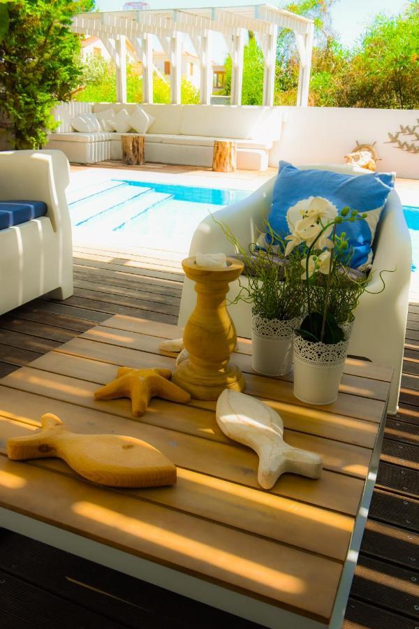 Riverland Beach Villa 普罗塔拉斯 外观 照片