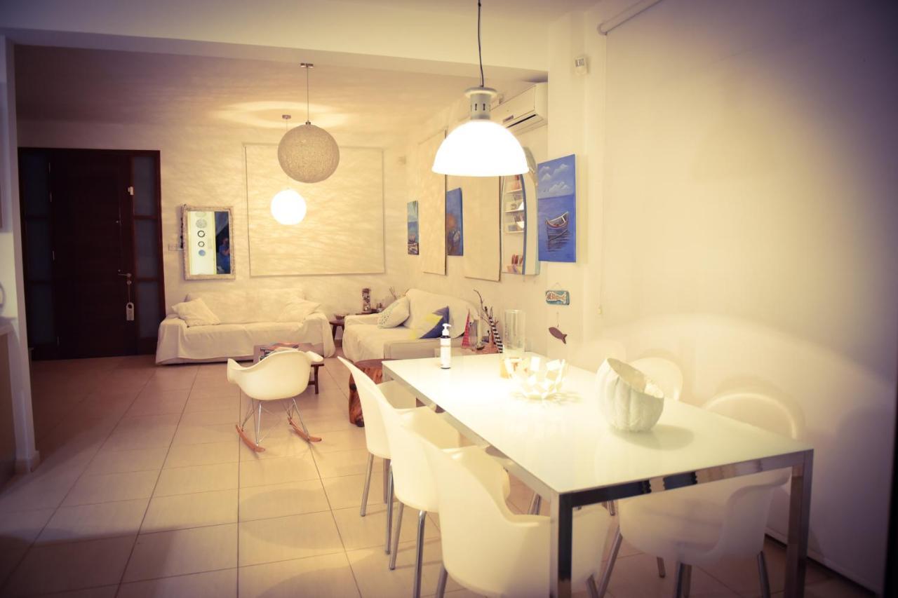 Riverland Beach Villa 普罗塔拉斯 外观 照片